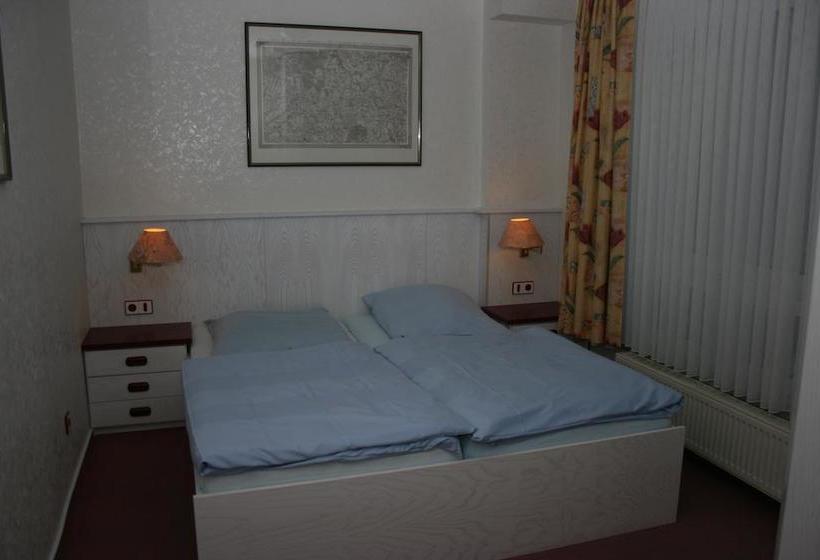 Hotel S Haus Waterkant & Strandvilla Eils 8