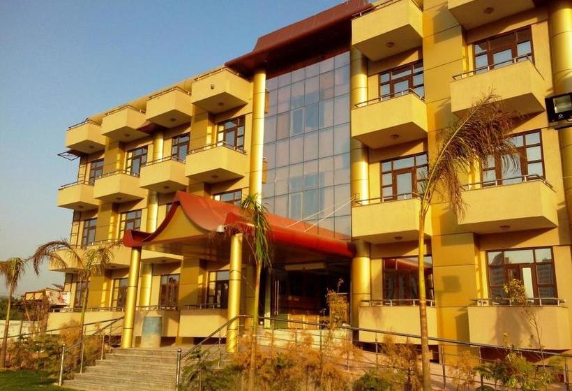 Hotel Le Grand Regency 1