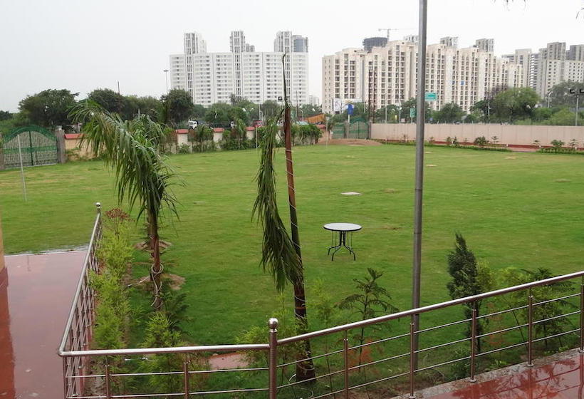 Hotel Le Grand Regency 11