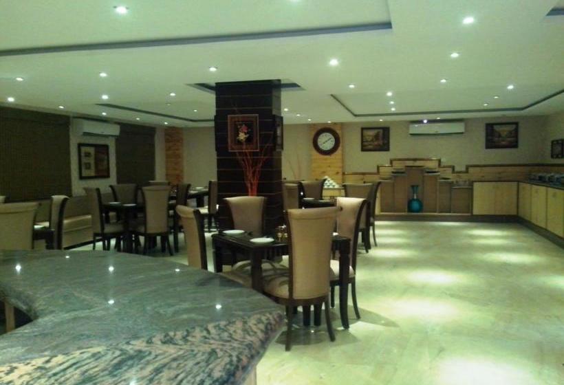 Hotel Le Grand Regency 3