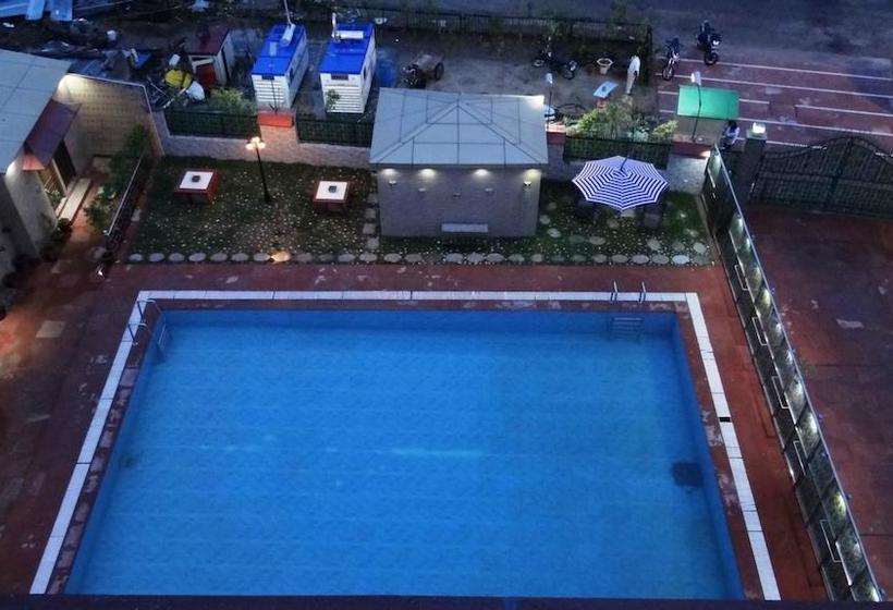 Hotel Le Grand Regency 9