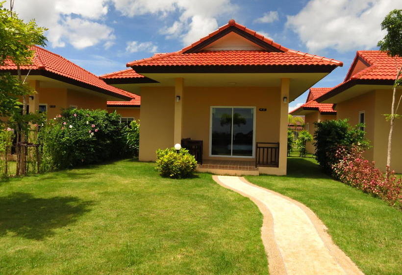 Ampai Farm Resort 14