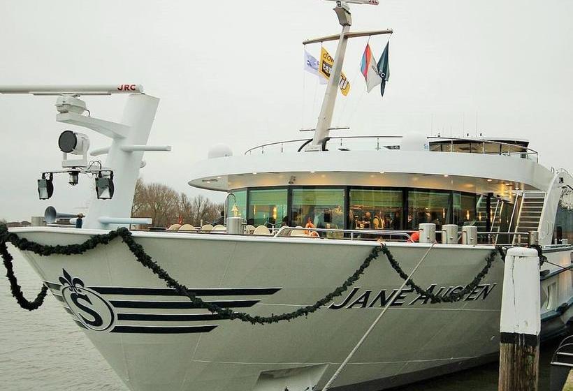 Baxter Hoare Hotel Ship Düsseldorf 17