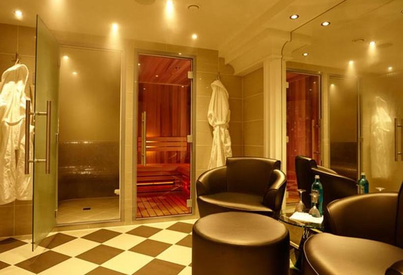 Baxter Hoare Hotel Ship Düsseldorf 8