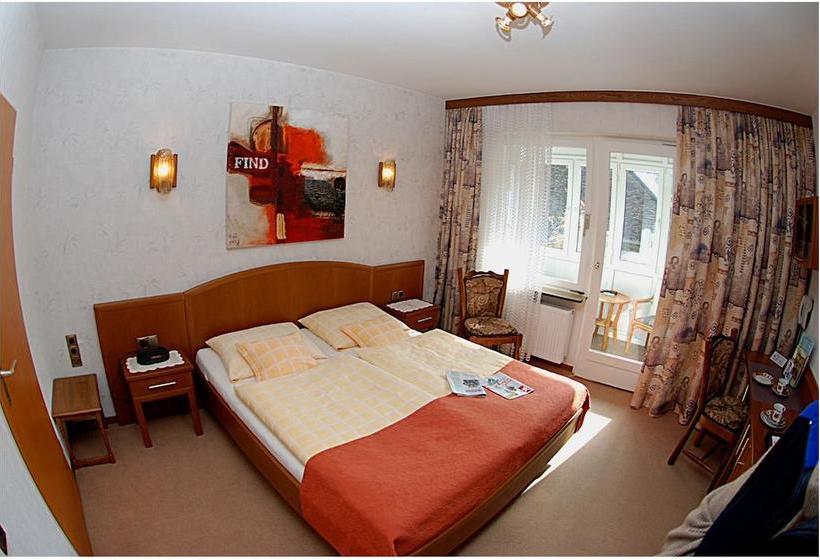 Moselhotel Leyendecker Garni 17