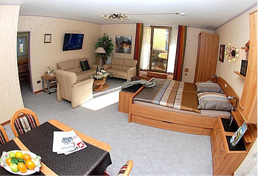 Moselhotel Leyendecker Garni 2