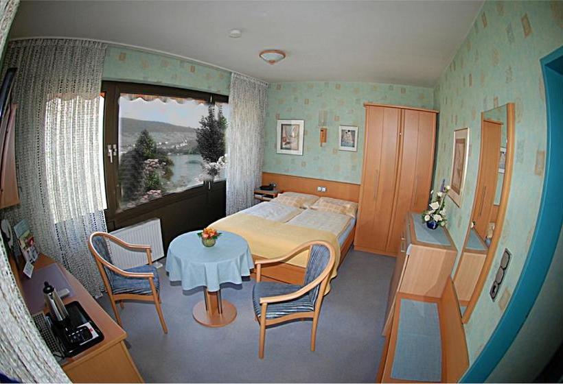 Moselhotel Leyendecker Garni 6