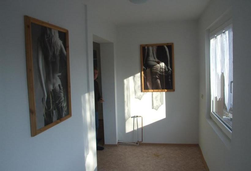 Hostel Schützenbrücke 1