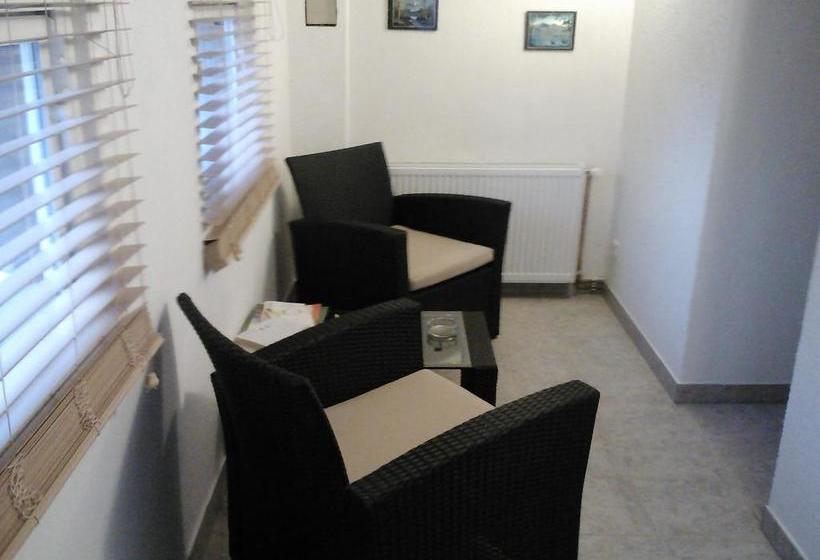 Hostel Schützenbrücke 10