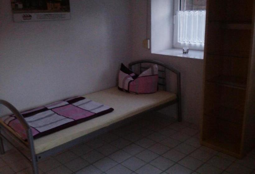 Hostel Schützenbrücke 13