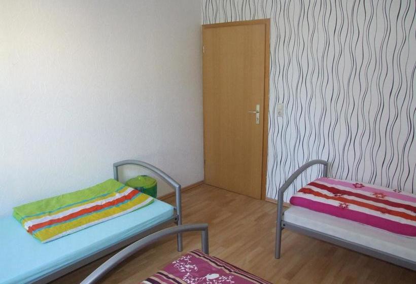 Hostel Schützenbrücke 18