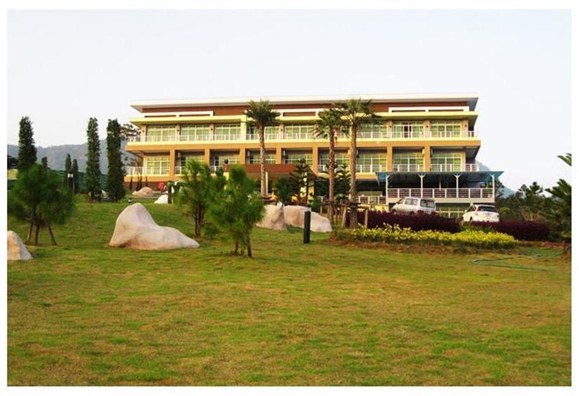 Resort Breeze Hill Khao Kho 12