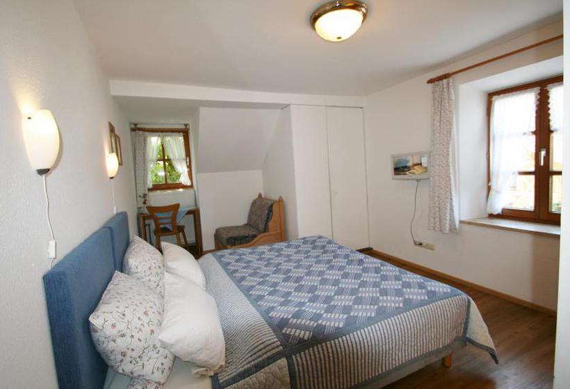 Hotel Gasthof Zur Rose 4