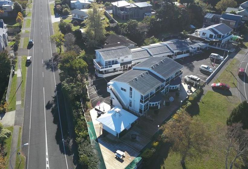 Motel Vu Thermal Lodge 12