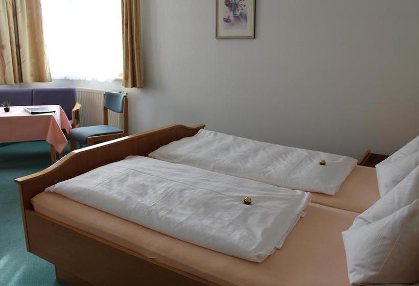 Hotel Garni Vogelsang 13