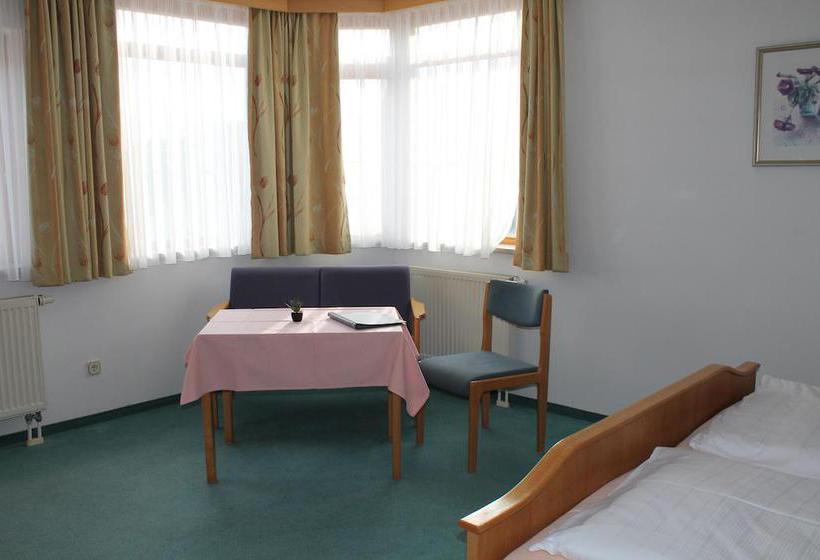 Hotel Garni Vogelsang 14