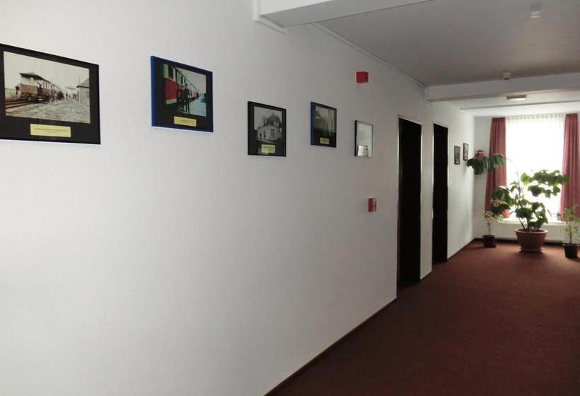 Hotel Am Kleinbahnhof 13