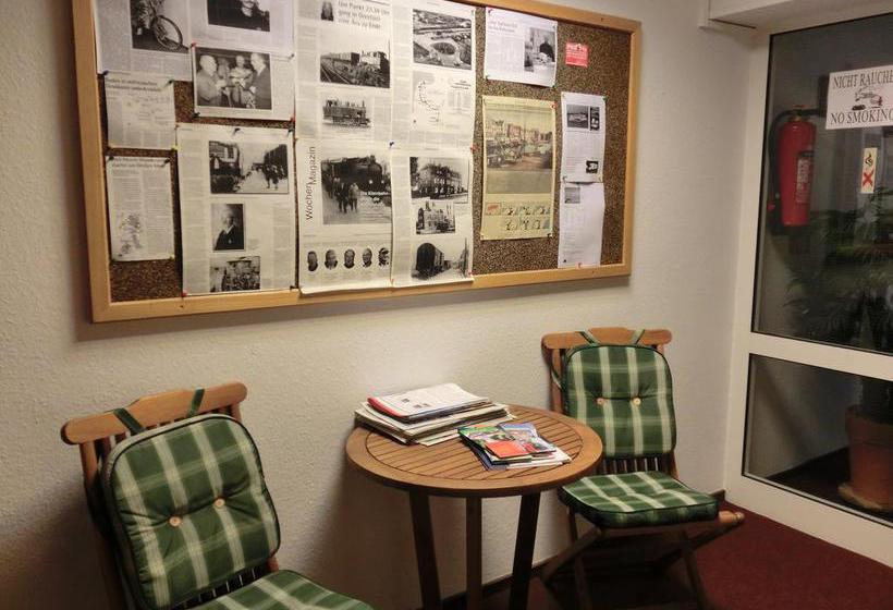 Hotel Am Kleinbahnhof 19