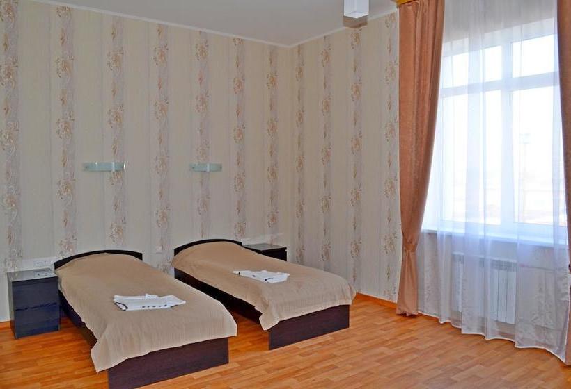 Hotel Severny Zamok 16