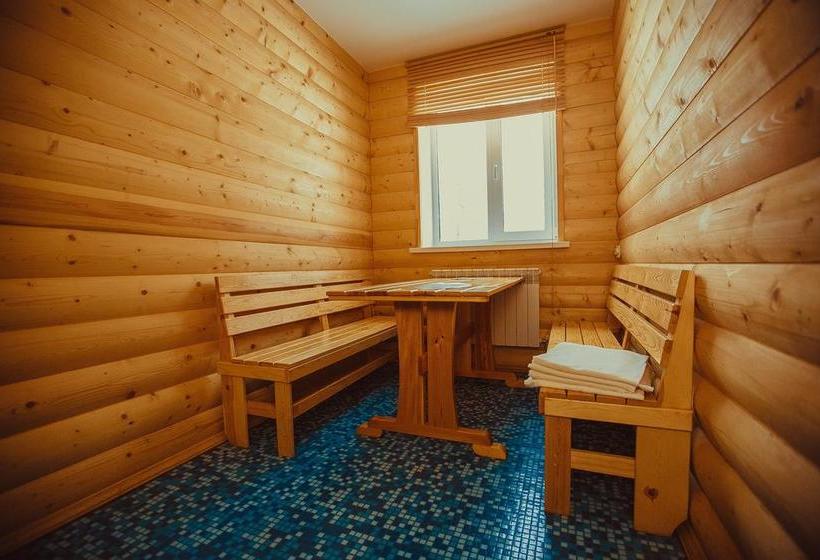 Hotel Yasnaya Polyana 9