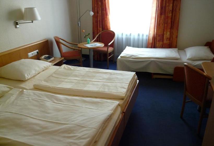 Hotel Pflieger Nebengebäude 1