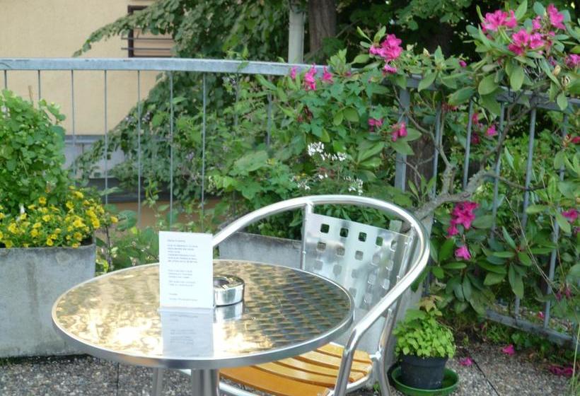 Hotel Pflieger Nebengebäude 18