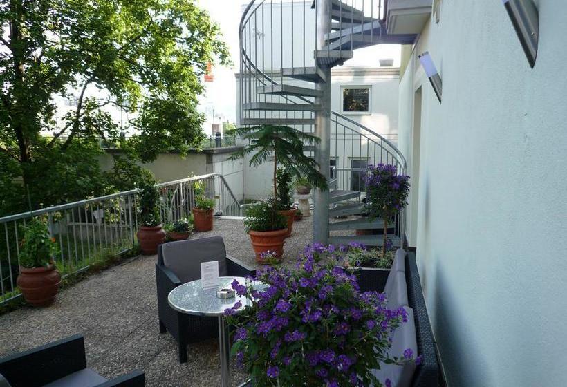 Hotel Pflieger Nebengebäude 6