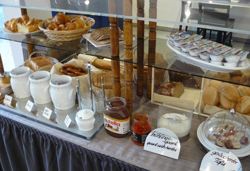 Hotel Pflieger Nebengebäude 8