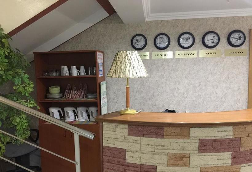 Ros Les Prom Hotel 10