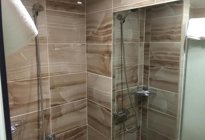 Ros Les Prom Hotel 3