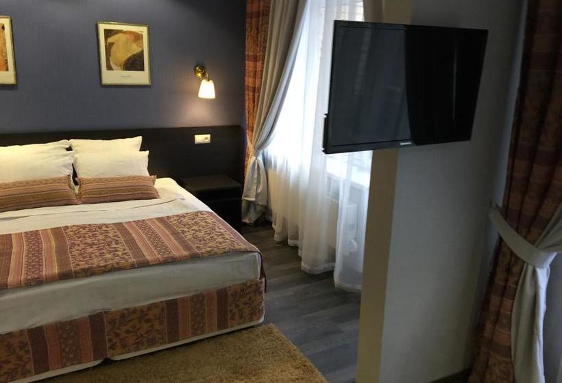 Ros Les Prom Hotel 6