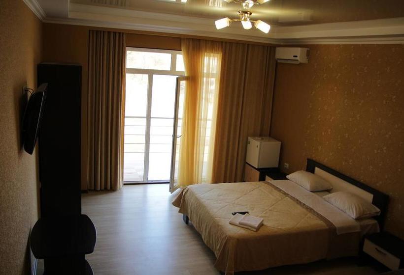 Hotel Grand Paradise 17