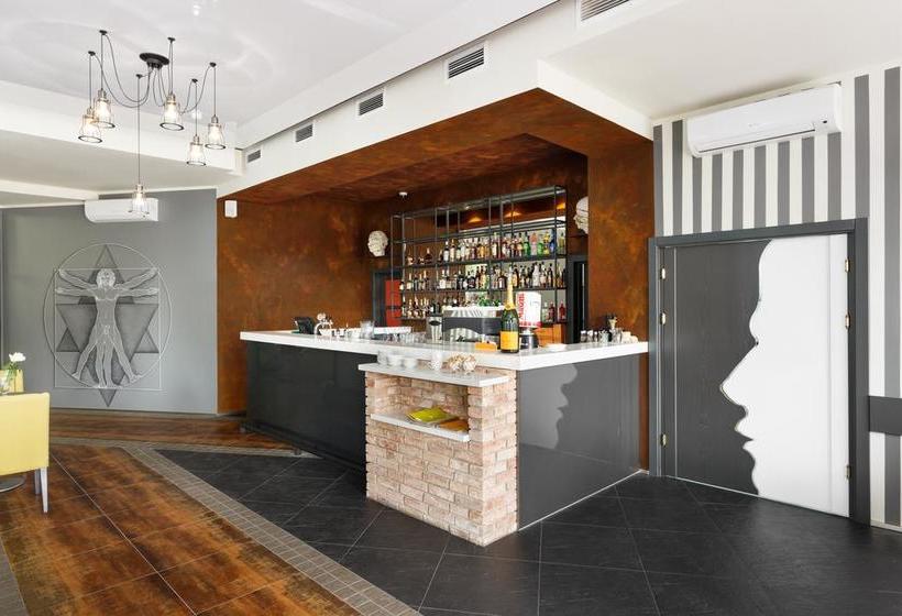 Boutique Hotel Paradoks 6