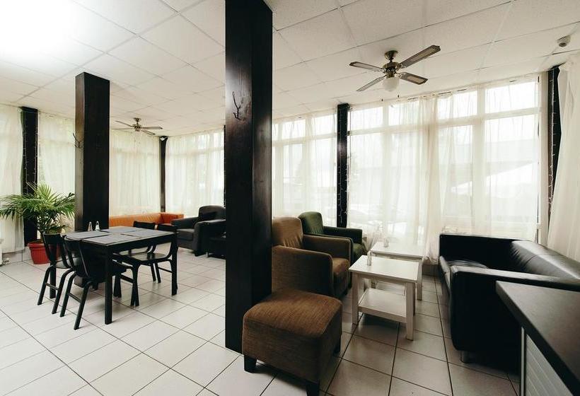 Hotel Iceberg House 10