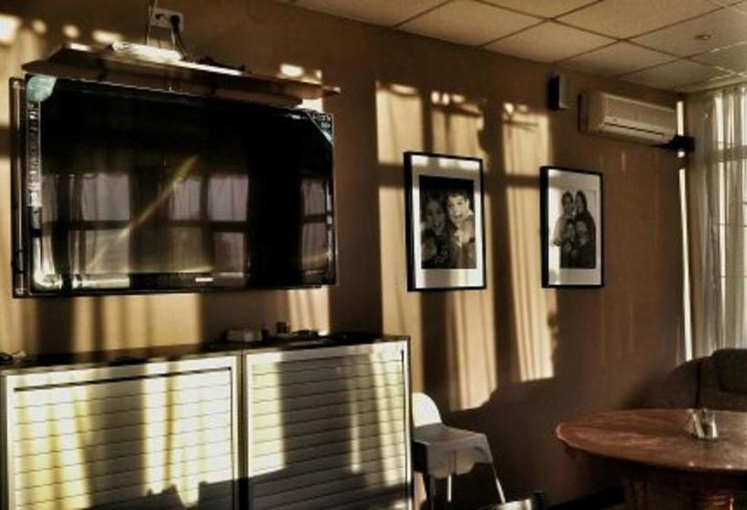 Hotel Iceberg House 16