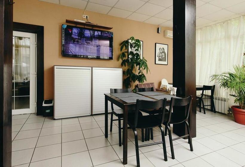 Hotel Iceberg House 5