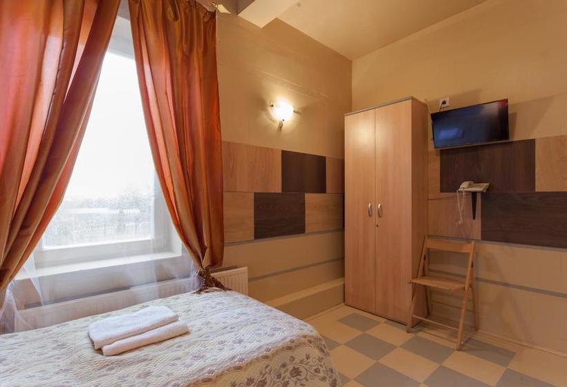 Hotel Zamok Domodedovo 18