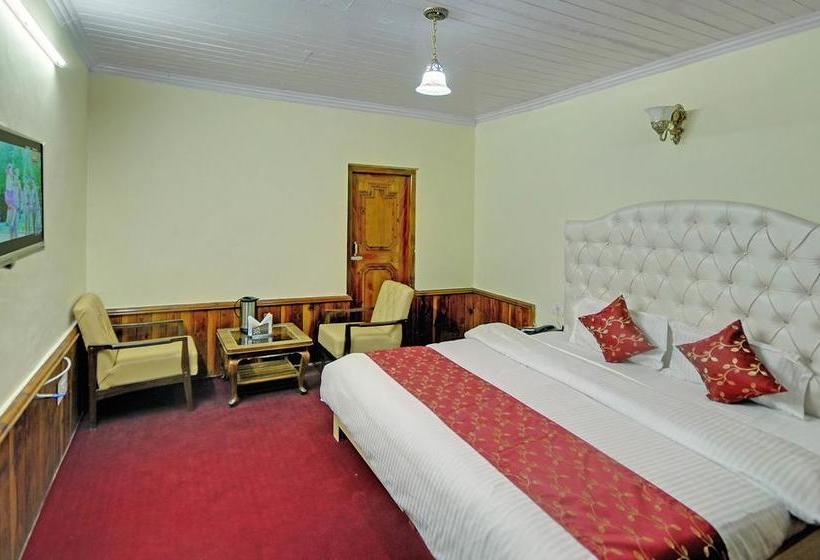 Hotel Amneu Pine Grove 5