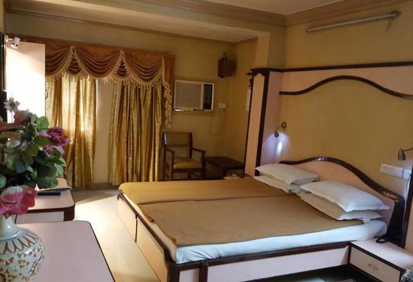 Hotel Jeevandhara Surat Gujarat