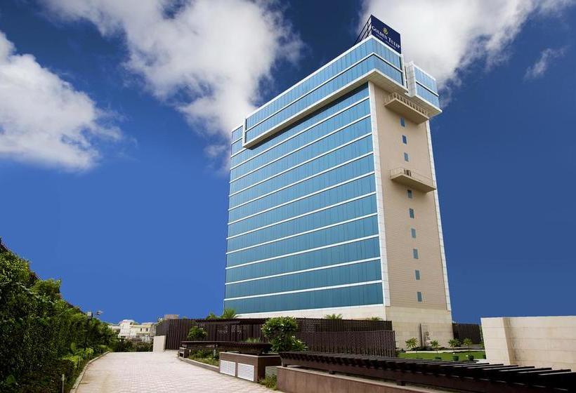 Hotel Golden Tulip Suites Gurgaon 18