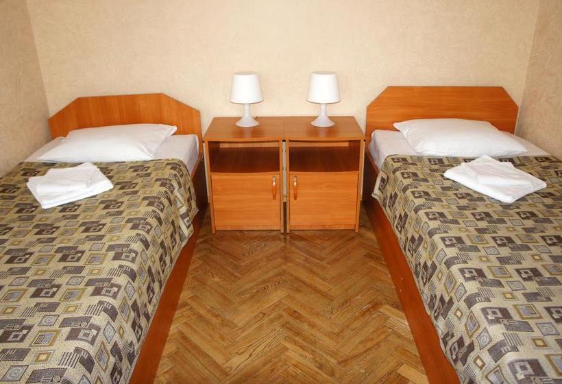 Ramin Economy Hotel 6