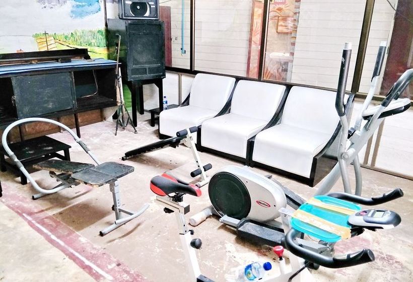 Hotel Tuk Tuk Guesthouse 7