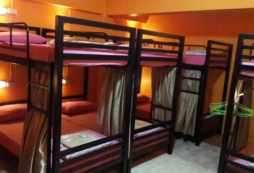 Hostel Culture Club Backpackers 7