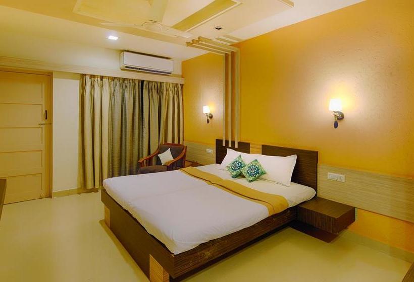 Hotel Priyadarshini 12