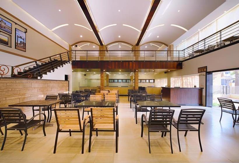 Hotel Priyadarshini 9