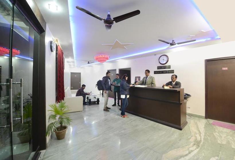 Hotel Raj Paradise 6