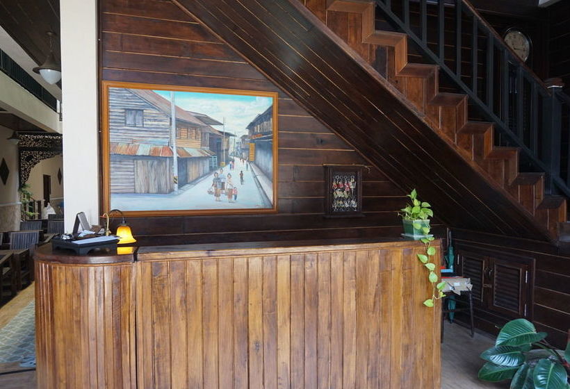 Hotel Wongsaisiri Srichiangkhan 2