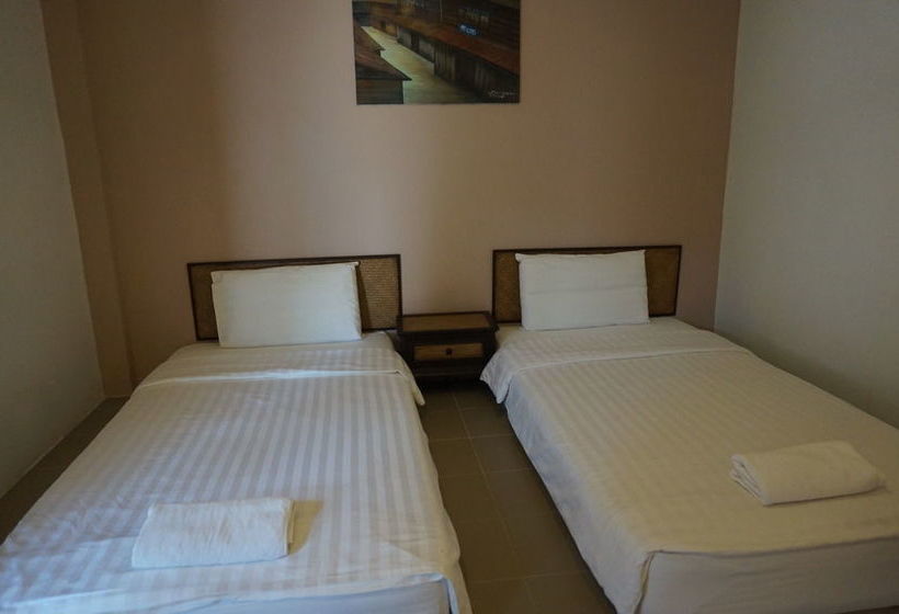Hotel Wongsaisiri Srichiangkhan 8