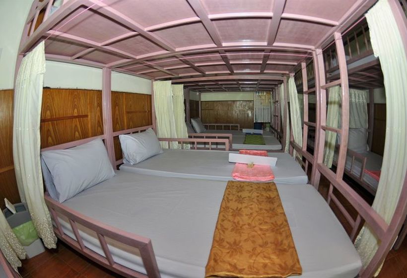 Hostel Blue Diamond Dorm Room 2