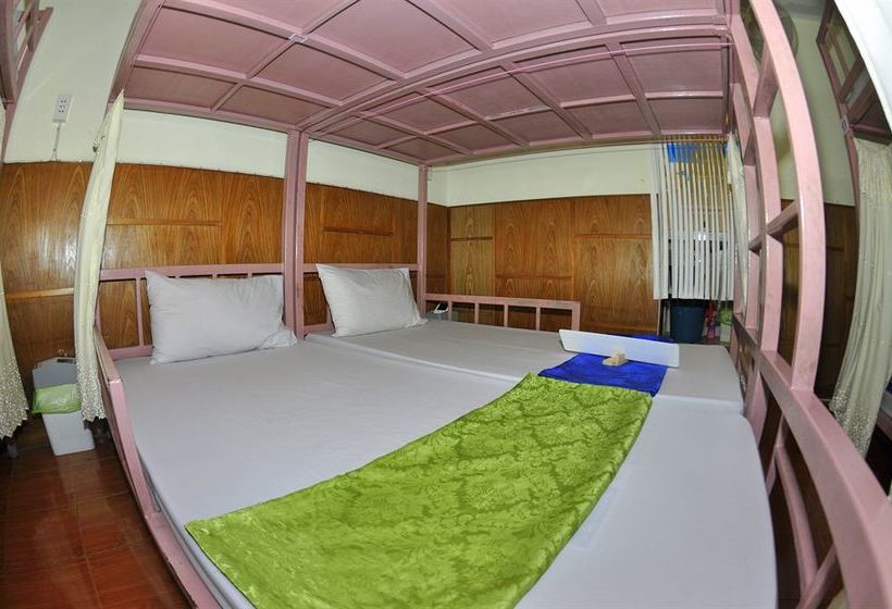 Hostel Blue Diamond Dorm Room 6